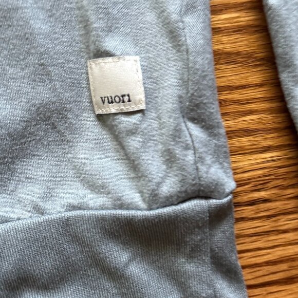Vuori Daydream Crew, Size Small - Picture 3 of 3